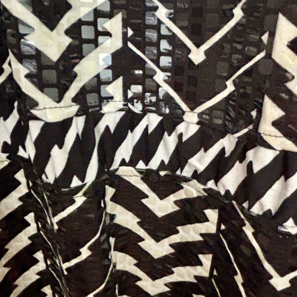 Erin London Black and White Geometric Pattern Jacket, 2X - Picture 5 of 7